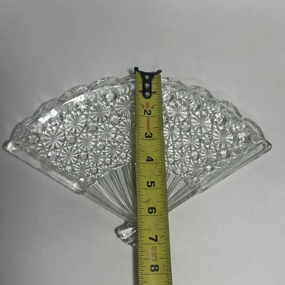 Vintage FENTON GLASS Clear VANITY FAN Tray DAISY & BUTTON Design 10.5